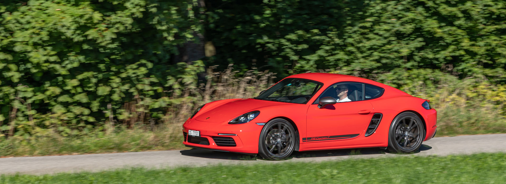 Test: Porsche 718 Cayman T