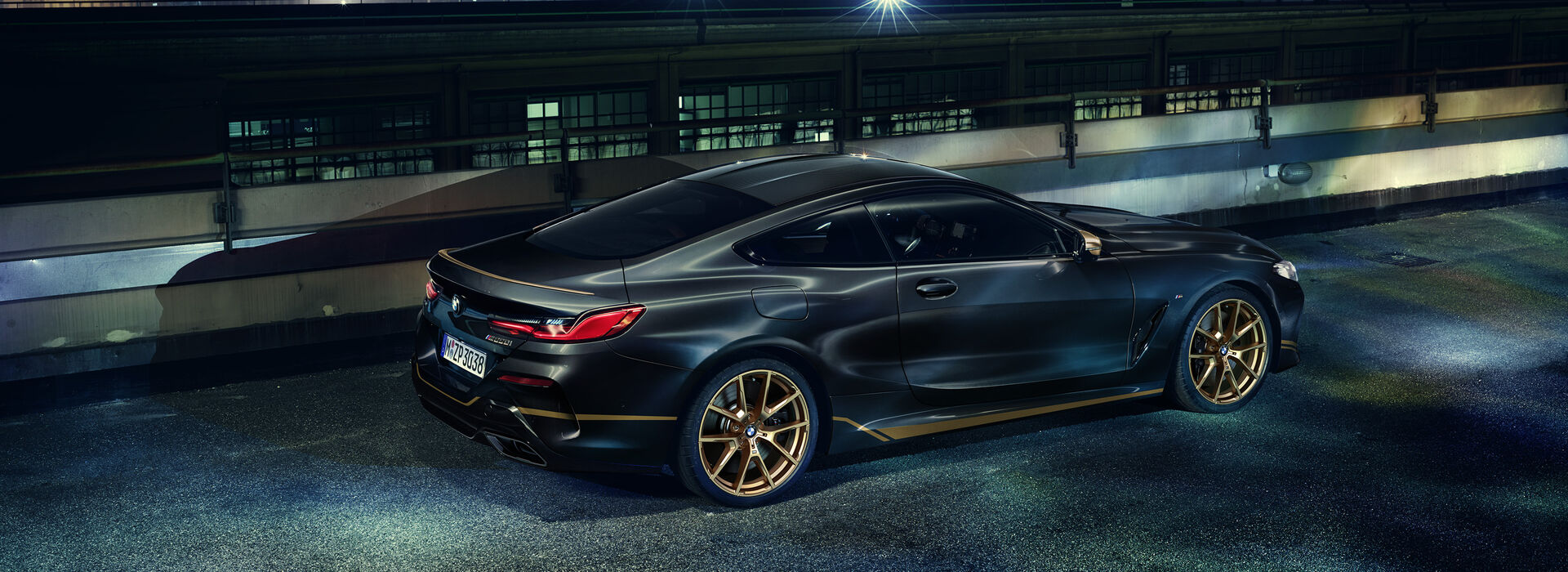 BMW 8er Edition Golden Thunder