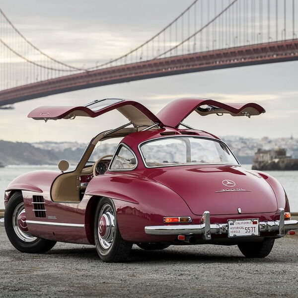 100 Oldtimer – Auktion der Kunstakademie