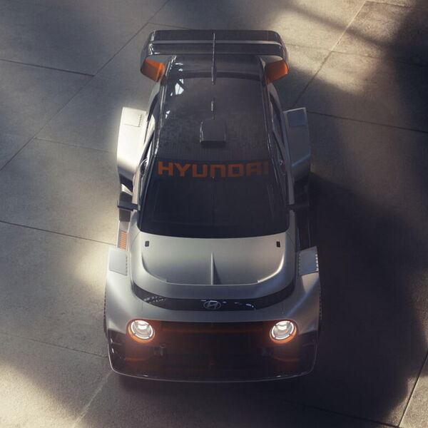 Hyundai Insteroid: OMG, WTF, AFK!