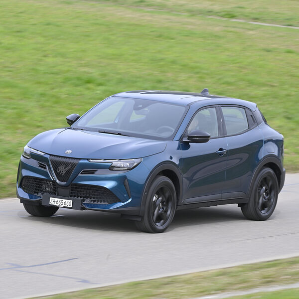 Alfa Romeo Junior Ibrida – Mailänderli