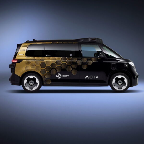 VW ID.Buzz AD fährt autonom