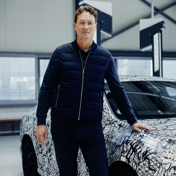 Das L-Wort – Mercedes übt Bescheidenheit