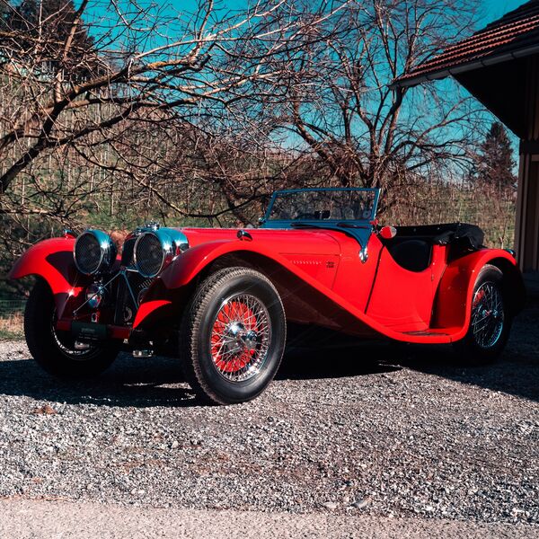 Jaguar SS 100 – Le chat chef
