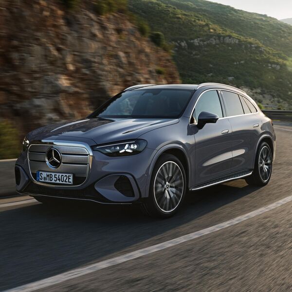Mercedes GLC : un spectacle de lumières