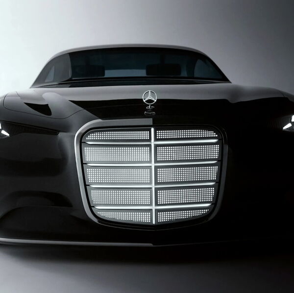 Énergie noire : Mercedes Vision Iconic