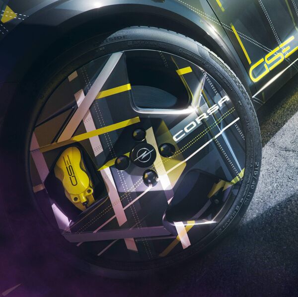 Hatchback mit Stromschlag