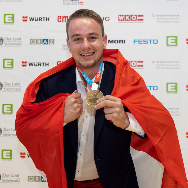 Damian Schmid gewinnt Gold an den EuroSkills!