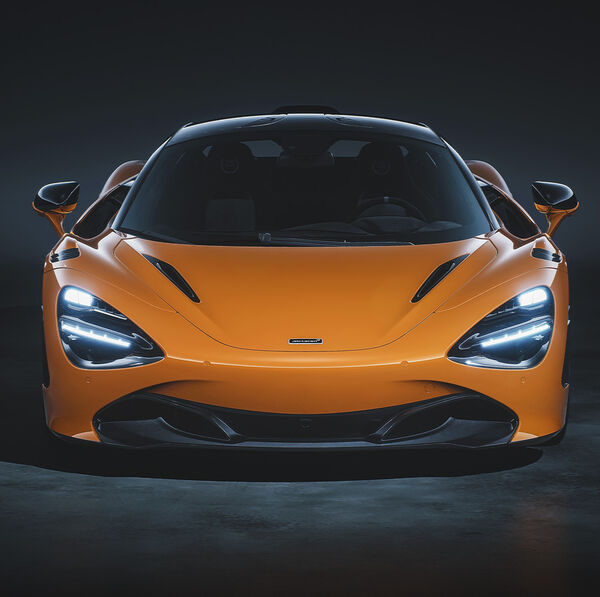 Premier Showroom McLaren en Suisse