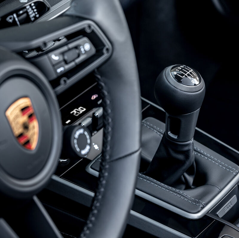 Endlich selber schalten im Porsche 911!