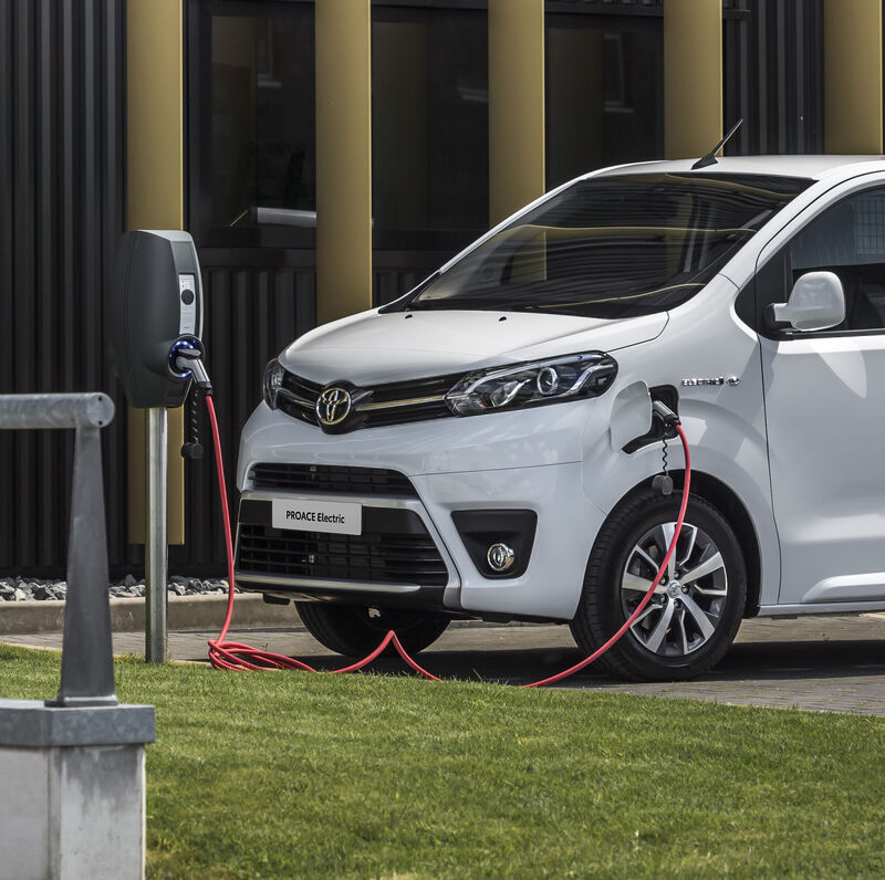 Toyota lanciert E-Lieferwagen